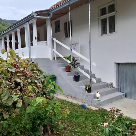 Appartement Seosko Turisticko Domacinstvo Milanovic Zuc