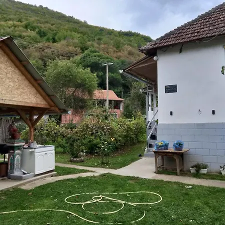 Appartement Seosko Turisticko Domacinstvo Milanovic Zuc